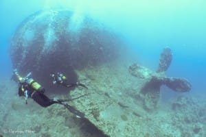 Diving in the Past, divers on Umbria Wreck